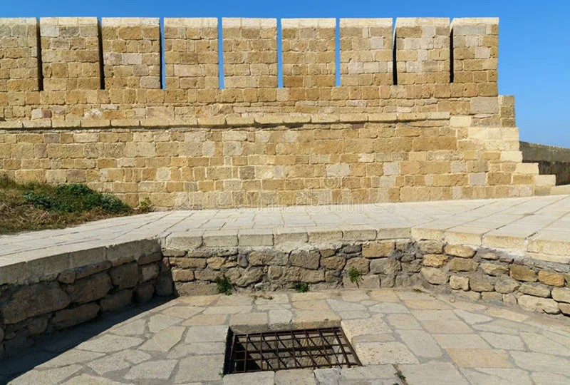 Археологические раскопки крепость Нарын-кала